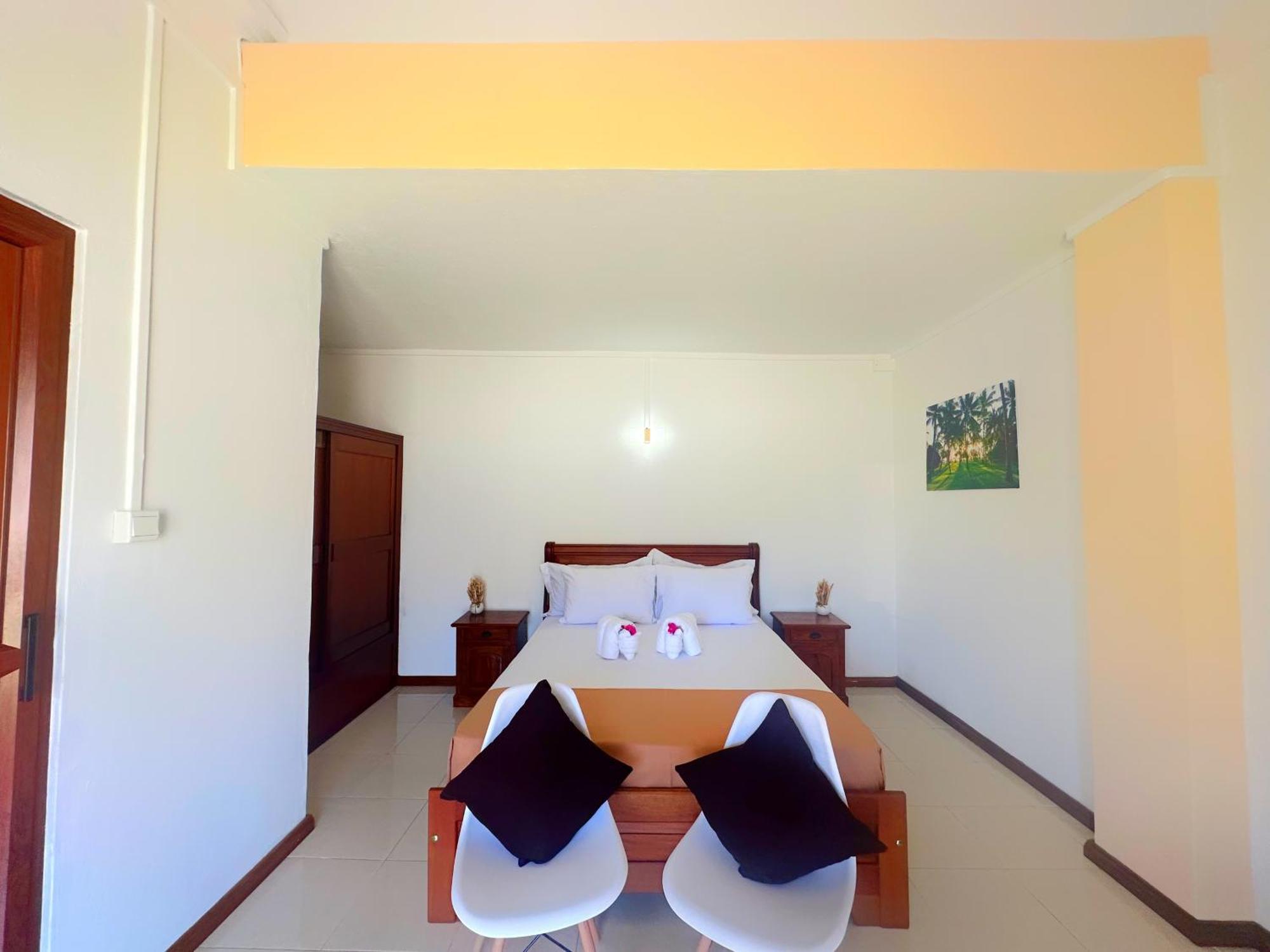 Koa Hotel Riambel Екстериор снимка