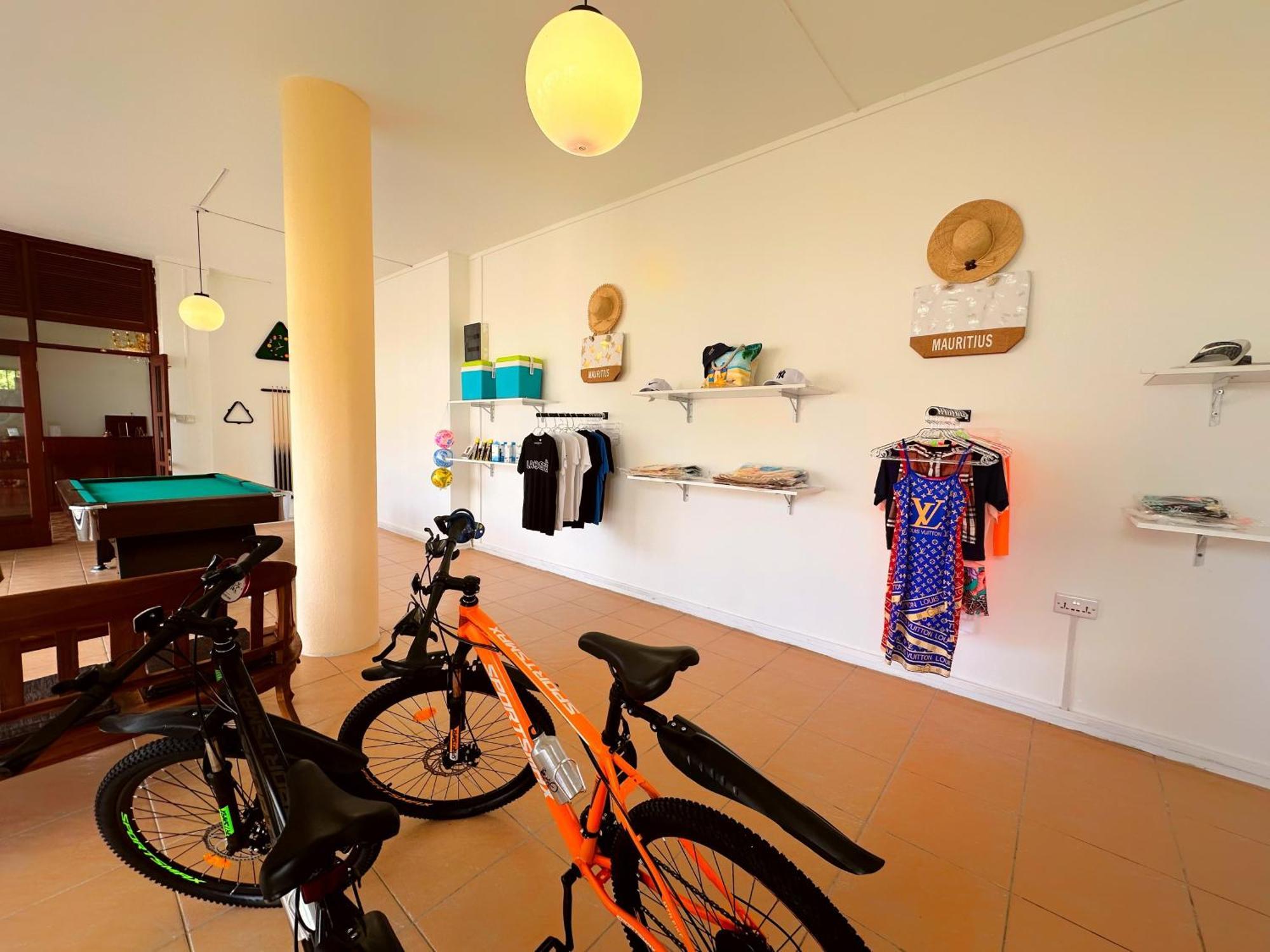 Koa Hotel Riambel Екстериор снимка