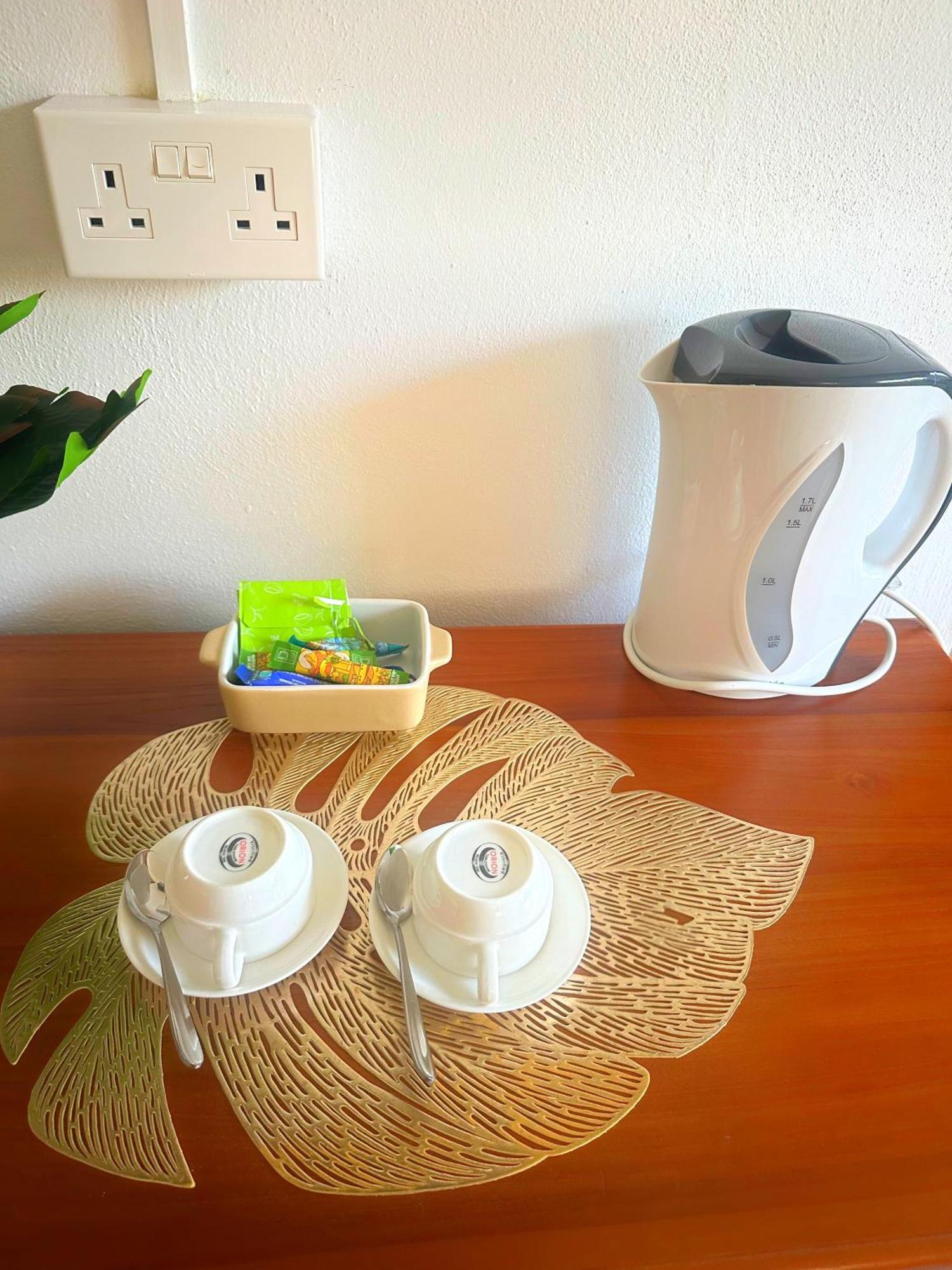 Koa Hotel Riambel Екстериор снимка