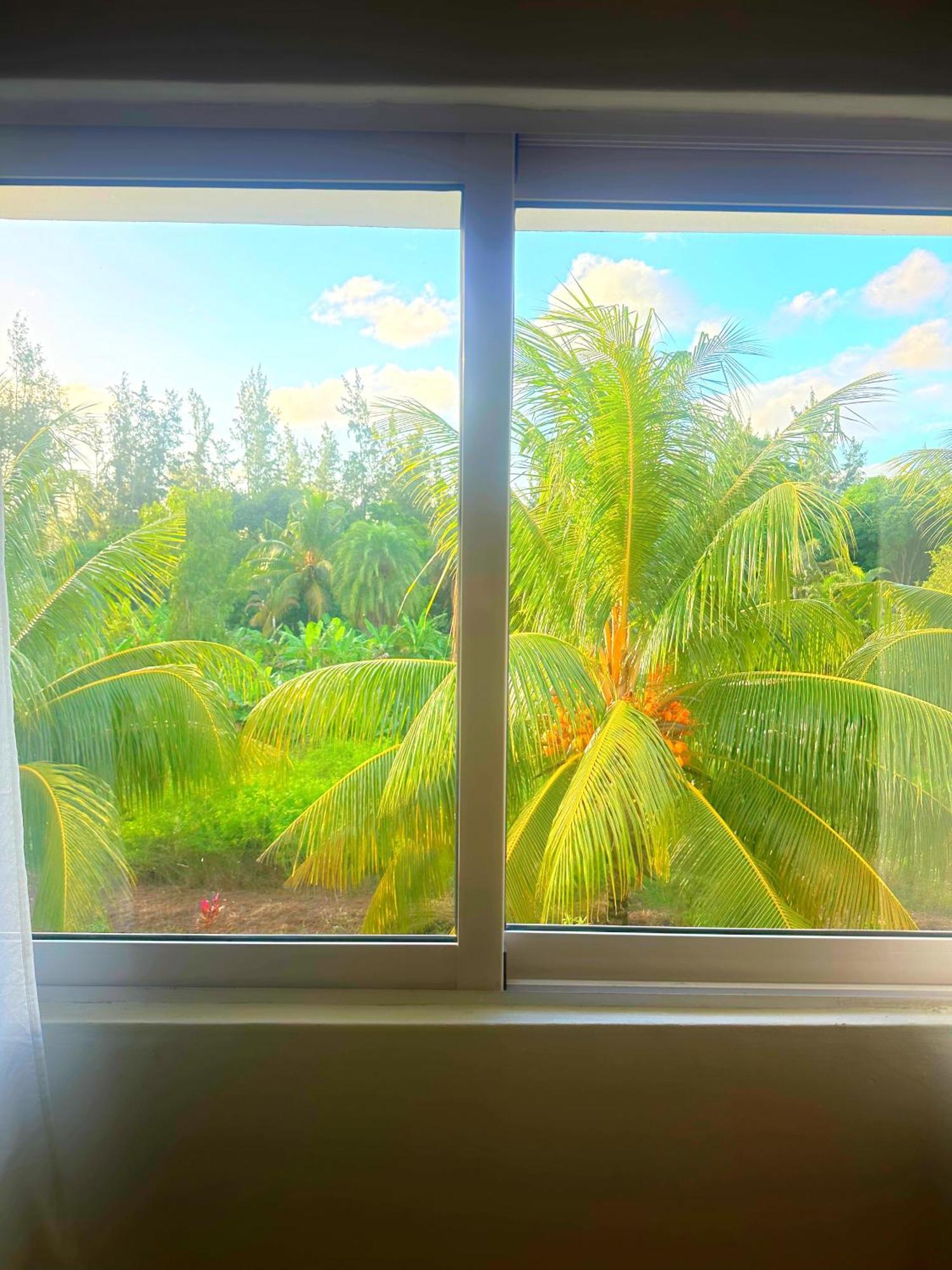 Koa Hotel Riambel Екстериор снимка